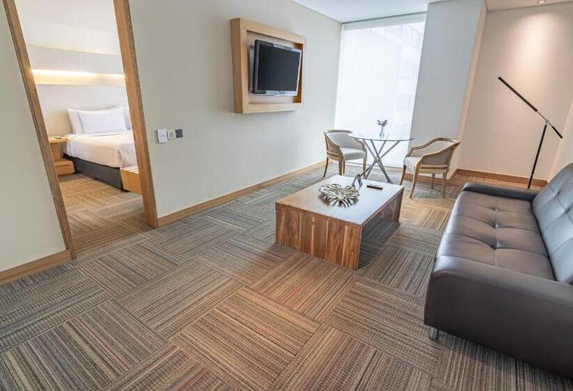 小型套房, Sonesta Hotel Bogotá