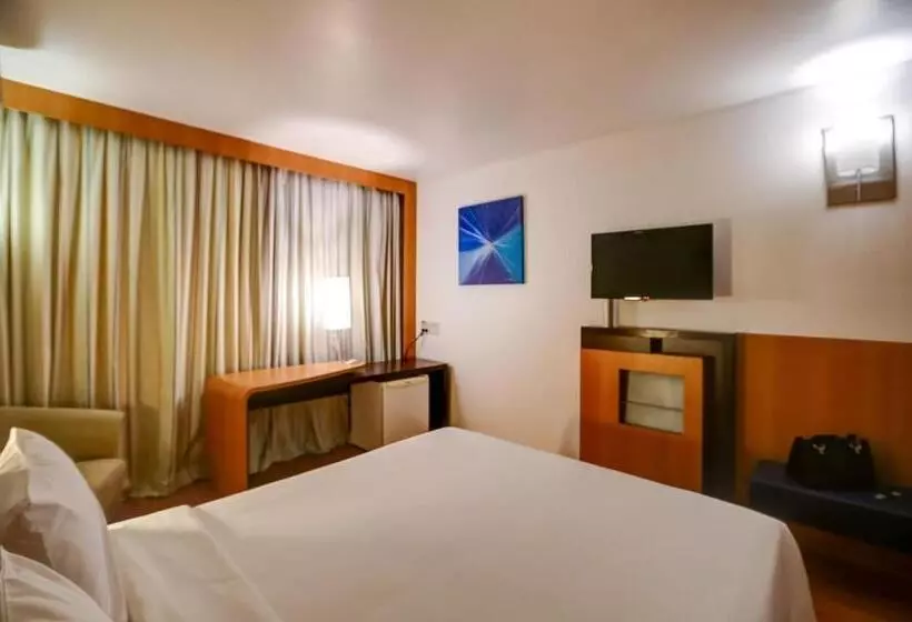 Superior-invahuone, Novotel Rj Santos Dumont
