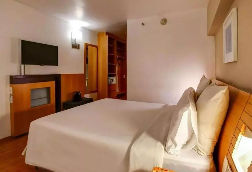 Superior-invahuone, Novotel Rj Santos Dumont