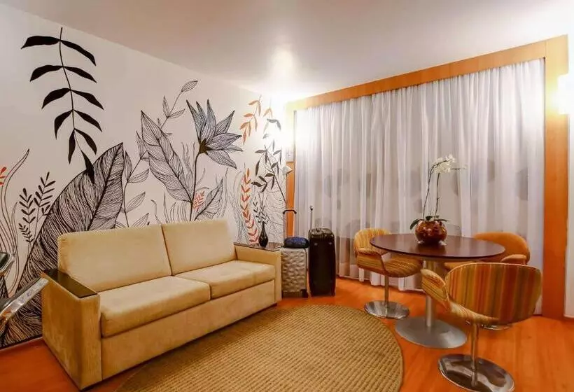 Superior-invahuone, Novotel Rj Santos Dumont