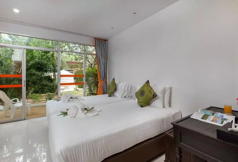 ガーデンビュースーペリアールーム, Phuket Sea Resort Sha Extra Plus