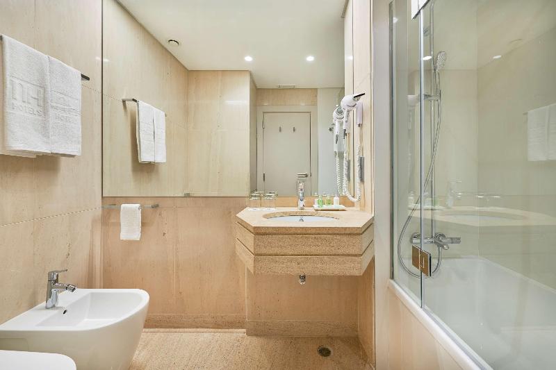 Quarto Superior Vista Piscina, Phuket Sea Resort Sha Extra Plus