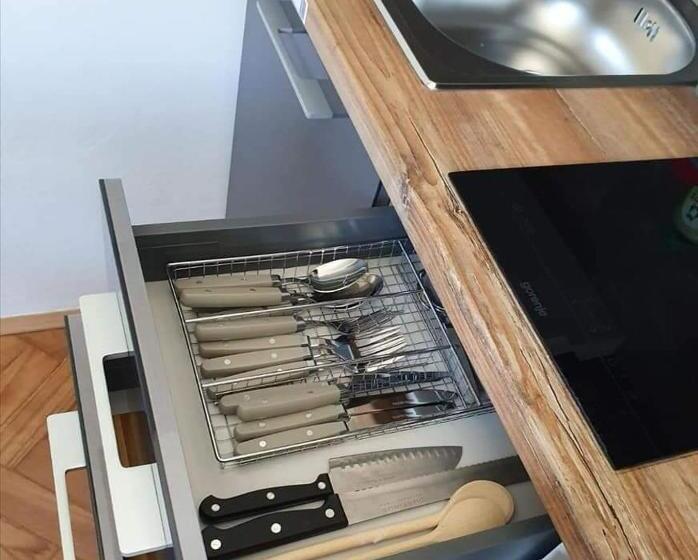 استودیو خانوادگی, Artrock Residence