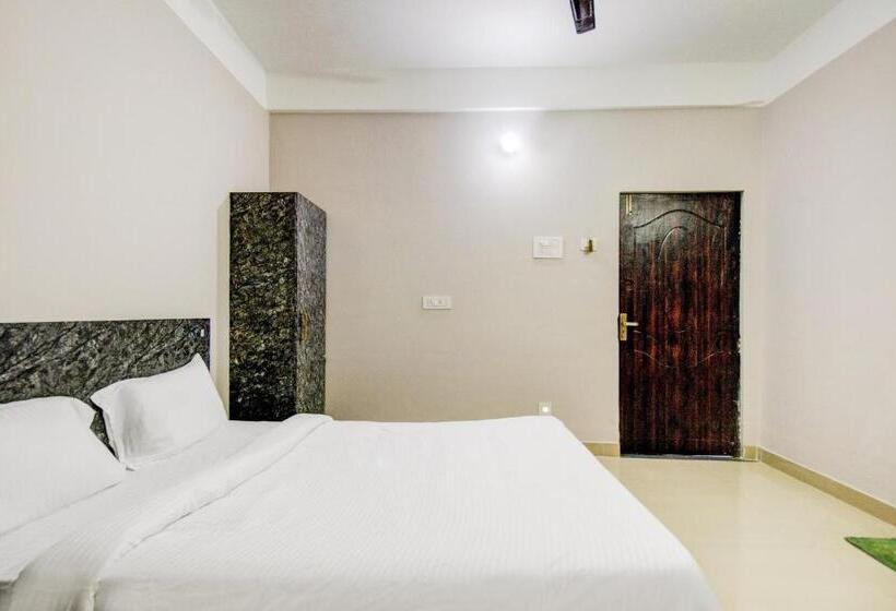 Chambre Standard, Fabexpress Sai Villa