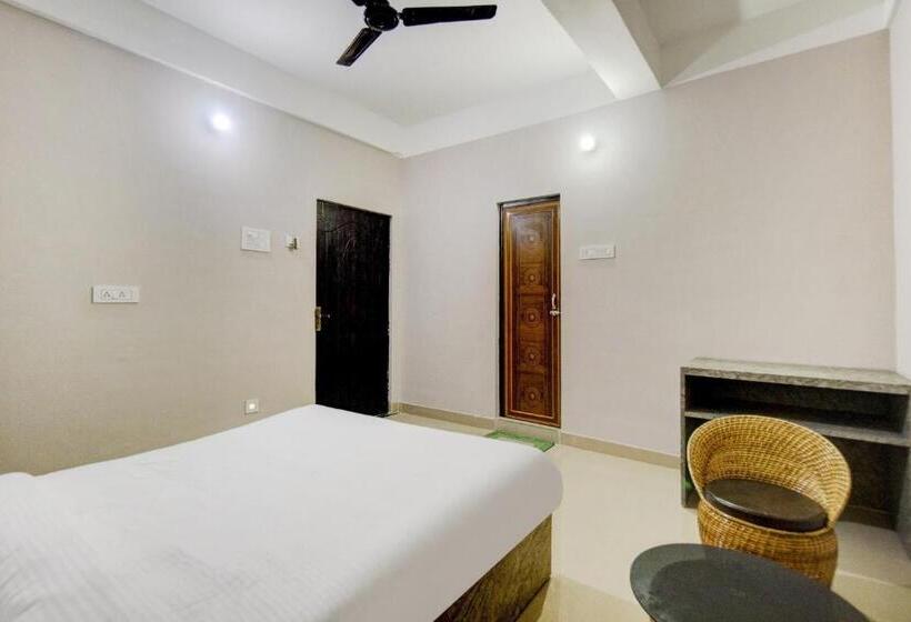 Chambre Standard, Fabexpress Sai Villa