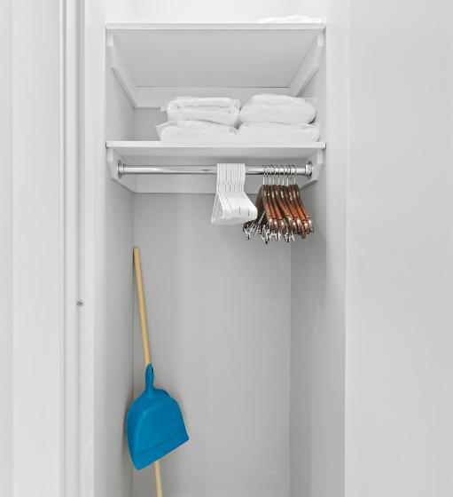 스위트, Global Luxury Suites At The Arches