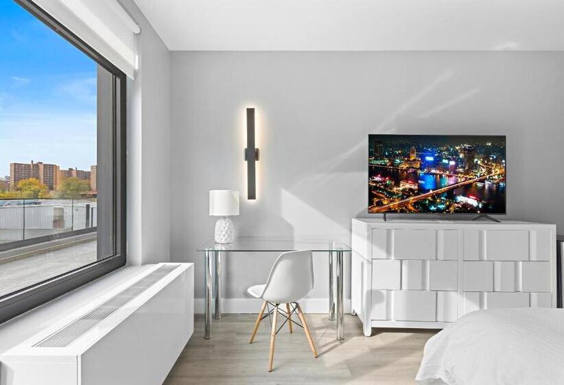 스위트, Global Luxury Suites At The Arches