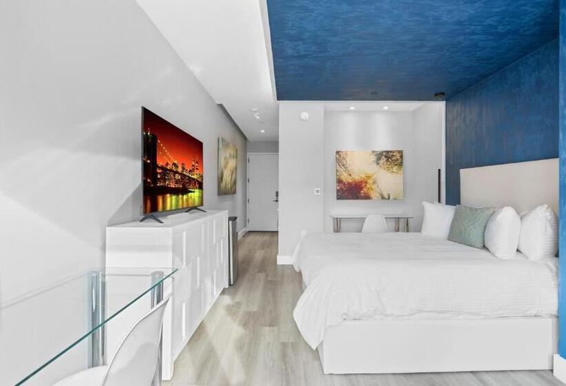 스위트, Global Luxury Suites At The Arches