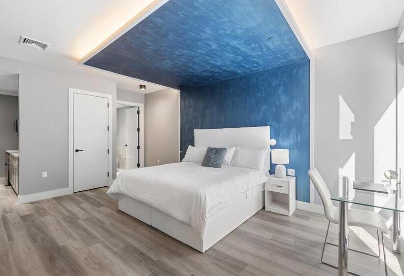 스위트 킹사이즈 침대, Global Luxury Suites At The Arches