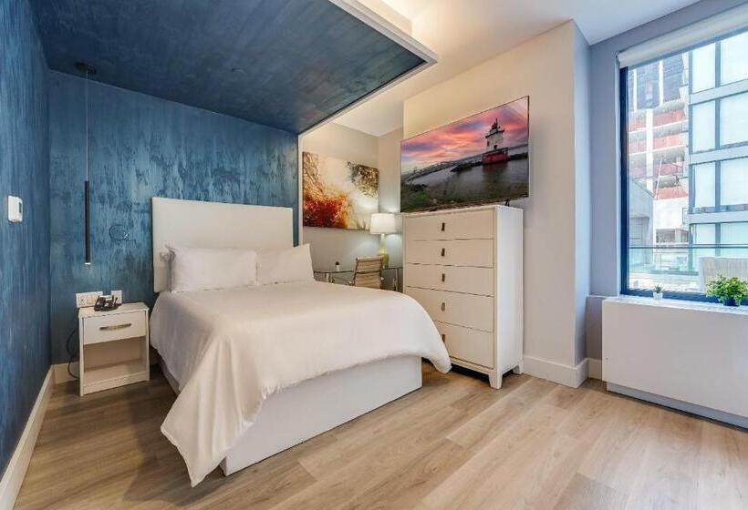 발코니가 있는 스위트, Global Luxury Suites At The Arches