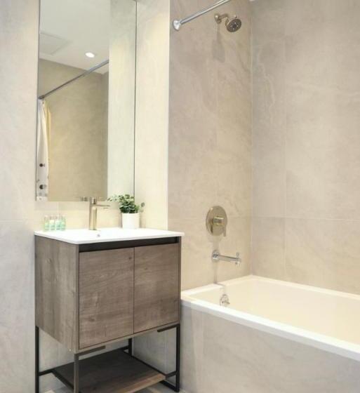 디럭스 스위트, Global Luxury Suites At The Arches