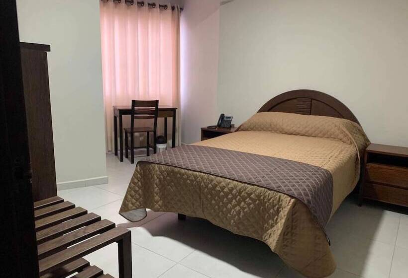 سوییت لوکس, Ah