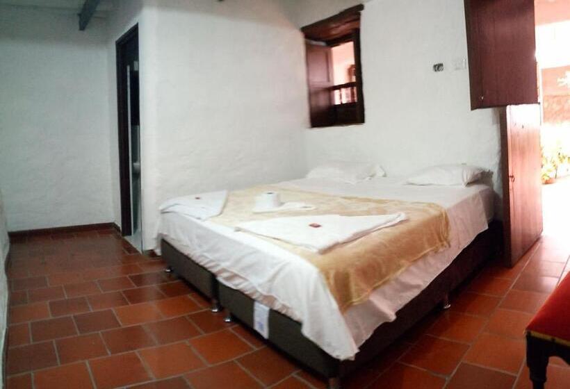 חדר סטנדרט, Central Graciela