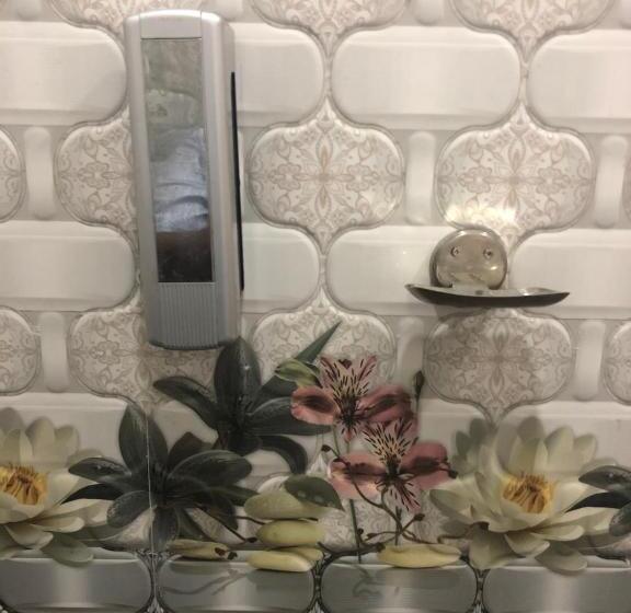 豪华房间, Kumaran Residency