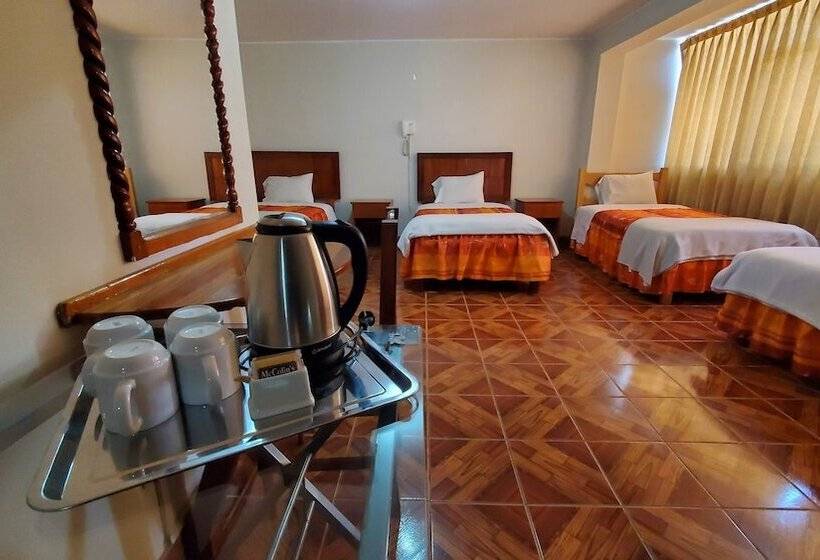 اتاق استاندارد چهار تخته, Wanka Palace