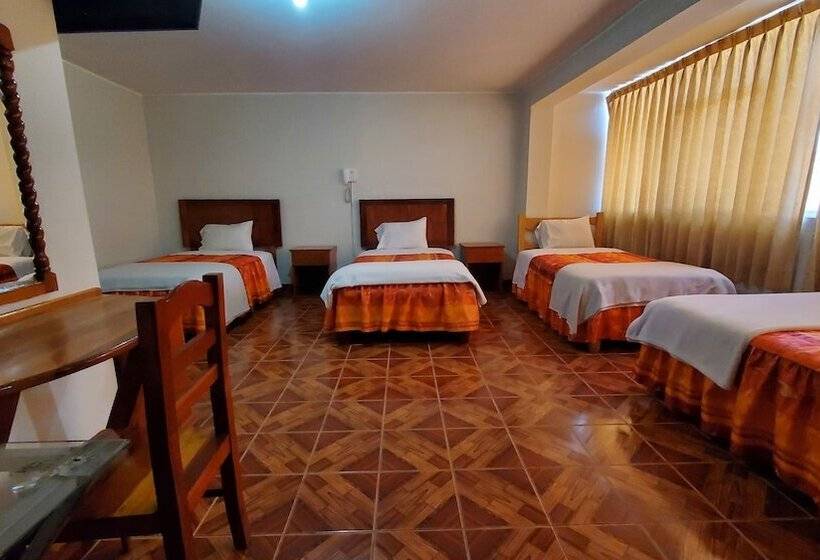 اتاق استاندارد چهار تخته, Wanka Palace