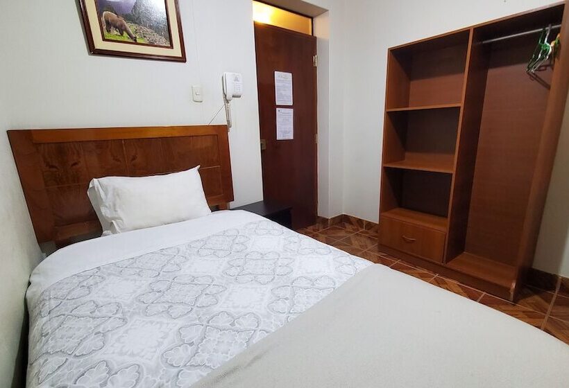 اتاق استاندارد یک نفره, Wanka Palace