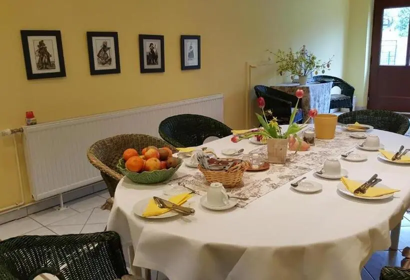 スタンダードルーム, Pension Am Holzgraben