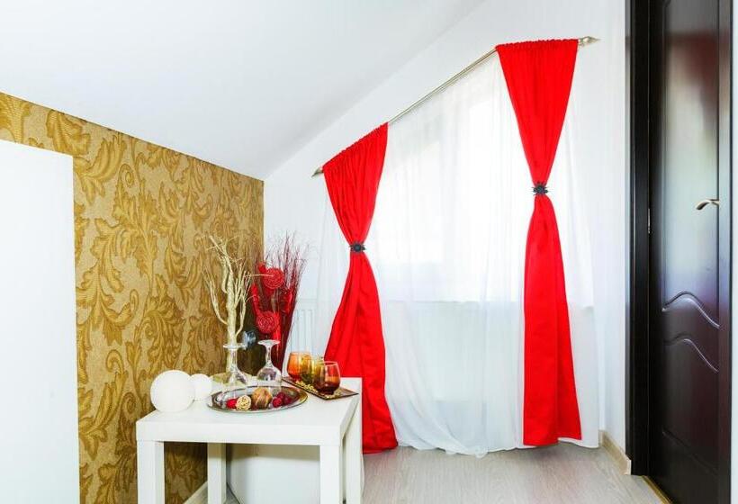 חדר אקונומי, Pensiunea Avy