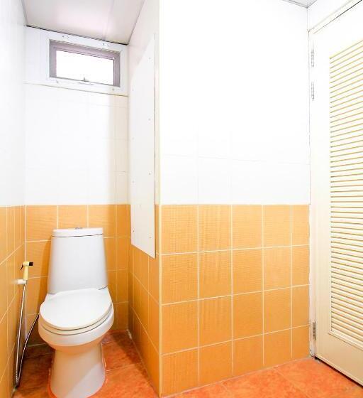 Quarto Deluxe, Capital O 411 Grandview Condo 15