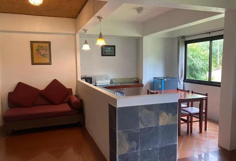 ファミリールーム, The Chevalley Beach Resort