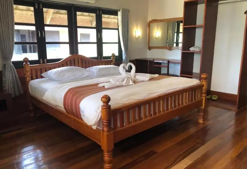 オーシャンビューのスタンダードシングルルーム, The Chevalley Beach Resort