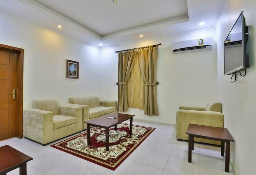 דירת חדר, Moon Gate 2