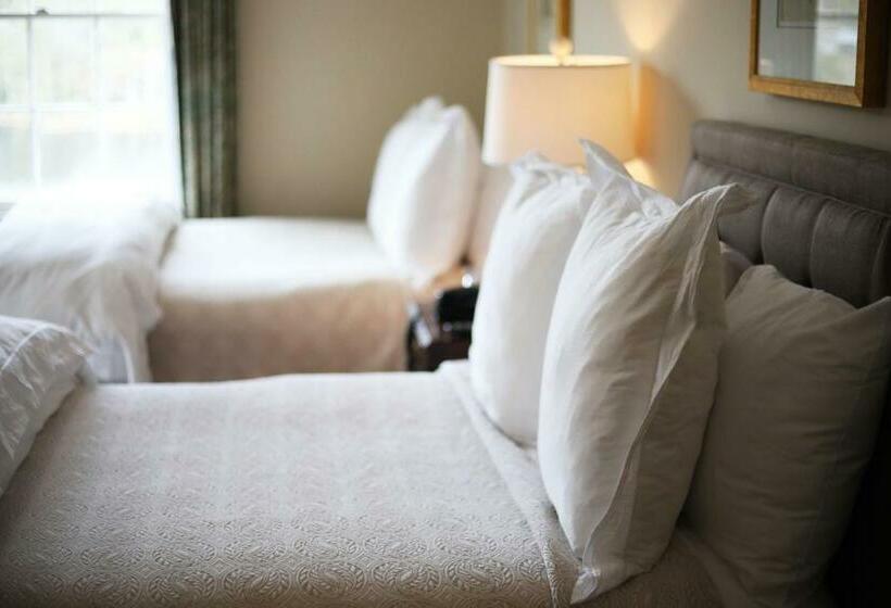 デラックスルーム, The Greystone Inn