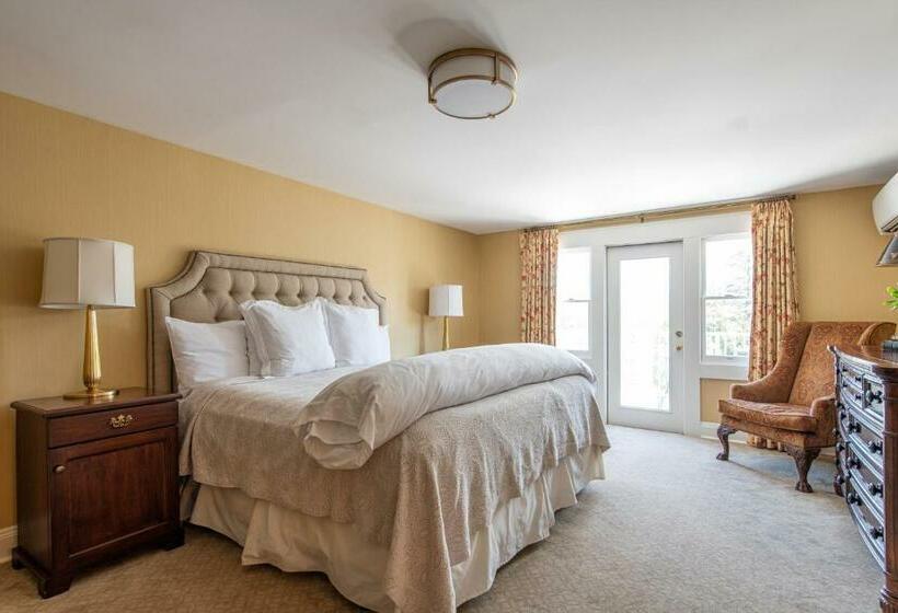 キングサイズベッドのスタンダードルーム, The Greystone Inn