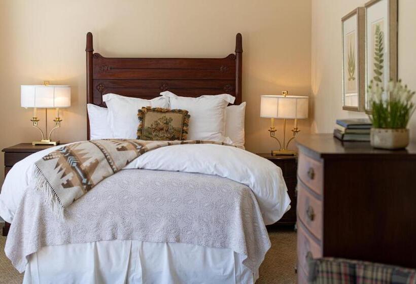 デラックスルーム, The Greystone Inn