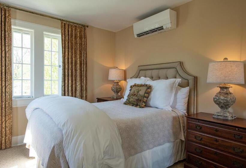 수피리어 룸, The Greystone Inn