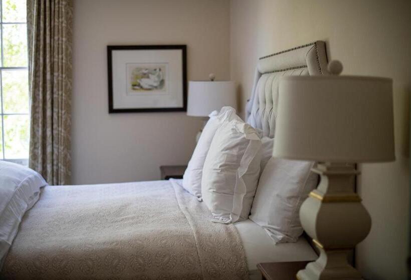 キングサイズベッドのスーペリアルーム, The Greystone Inn