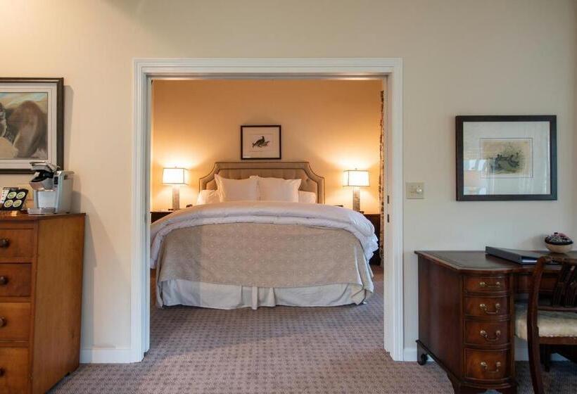 キングサイズベッドのスイートルーム, The Greystone Inn