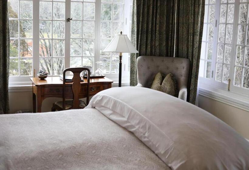 スイート, The Greystone Inn