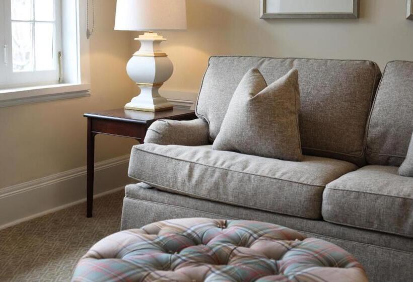 スイート, The Greystone Inn