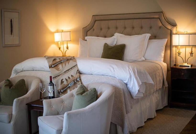 キングサイズベッドのスタンダードルーム, The Greystone Inn