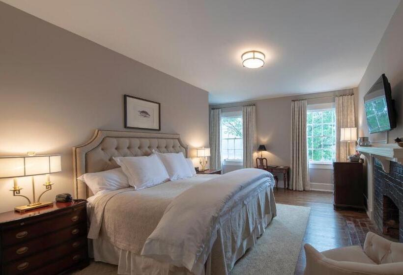 キングサイズベッドのスタンダードルーム, The Greystone Inn