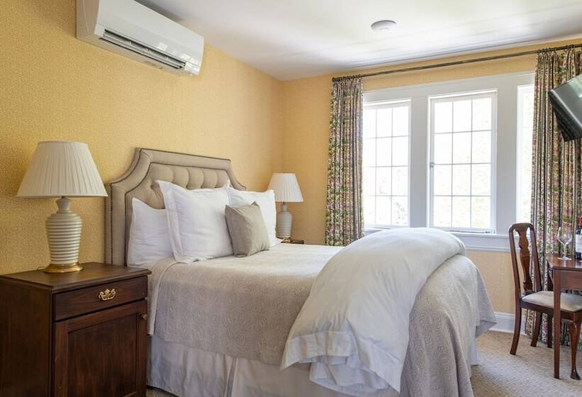 スーペリアールーム, The Greystone Inn