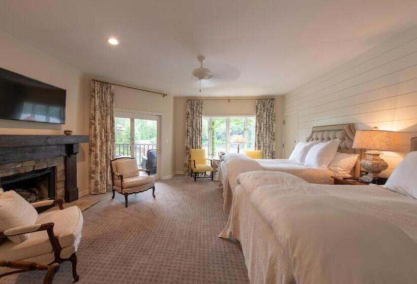 デラックスルーム, The Greystone Inn