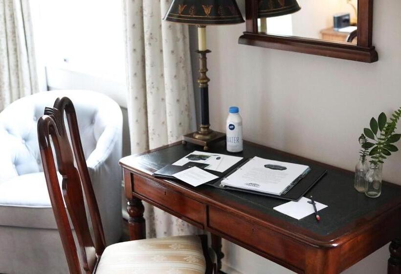 스탠다드 룸 킹사이즈 침대, The Greystone Inn