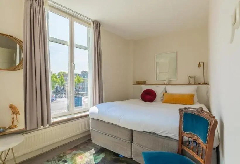 Standard Single Room Single Bed, Lot