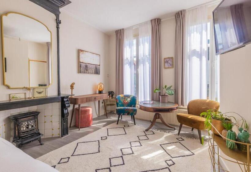 Стандартный Номер Кровать Кинг, Lot