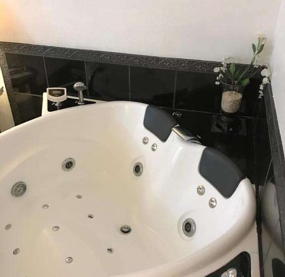 Стандартный Номер Кровать Кинг, Gold Pan Lodge