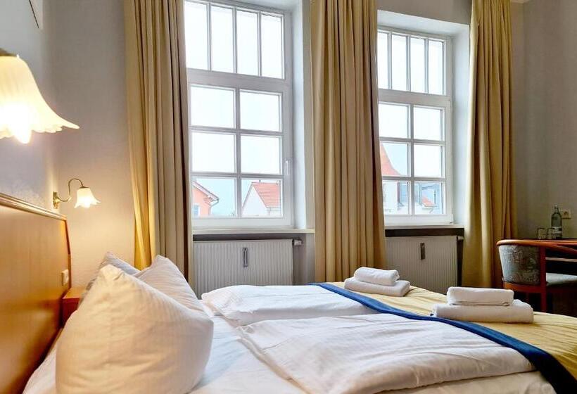 标准间, Zur Traube