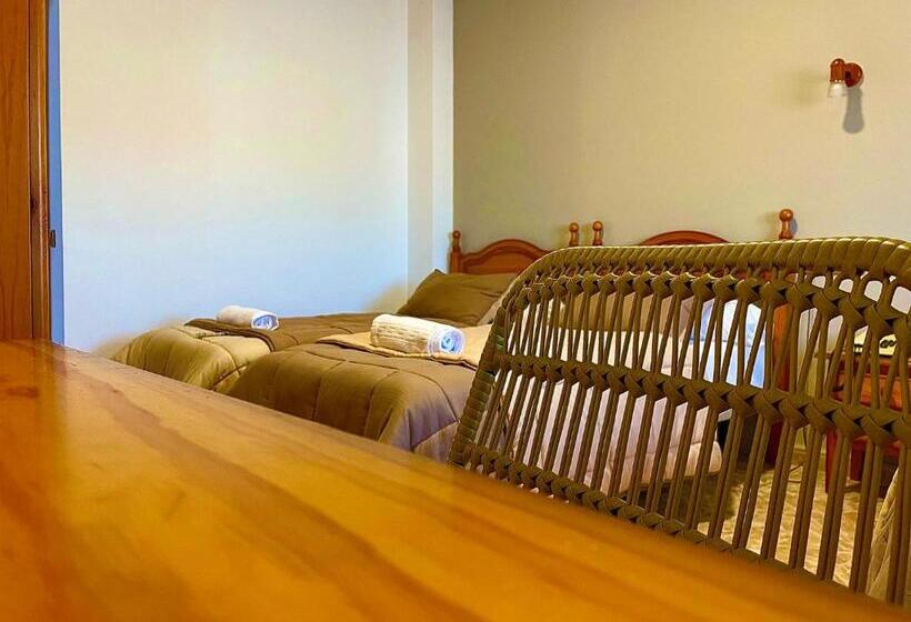 이코노미 트리플 룸, Hostal Torresmancha