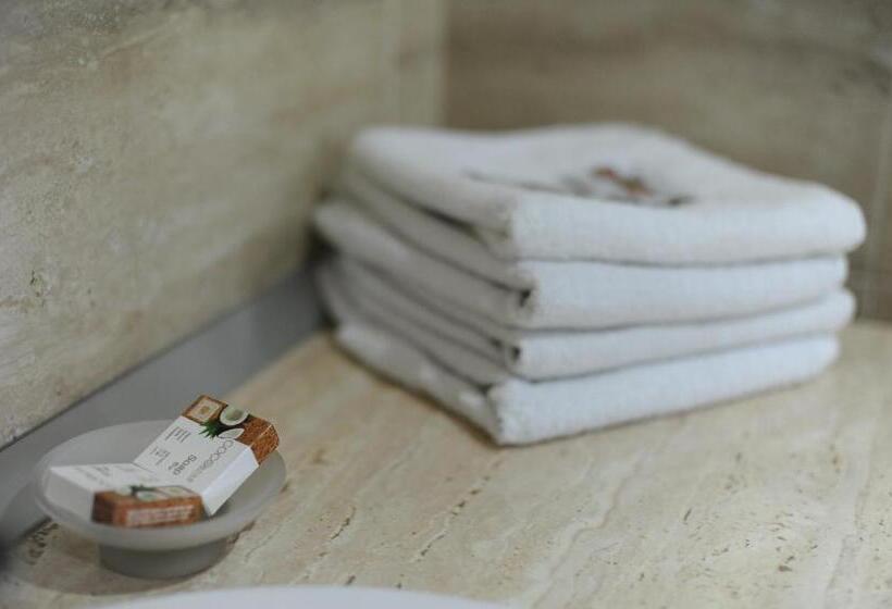 Номер Deluxe, Pensiunea Lido