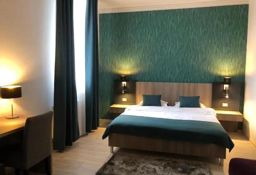 Executive-huone, Pensiunea Lido