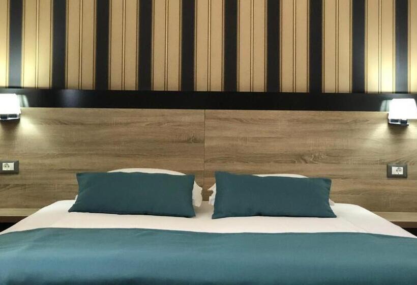 Номер Deluxe, Pensiunea Lido