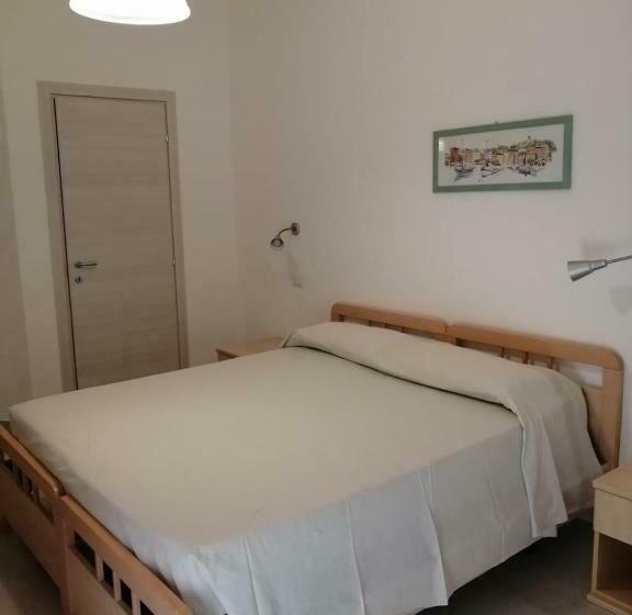 标准间带阳台, B&b Le Conchiglie