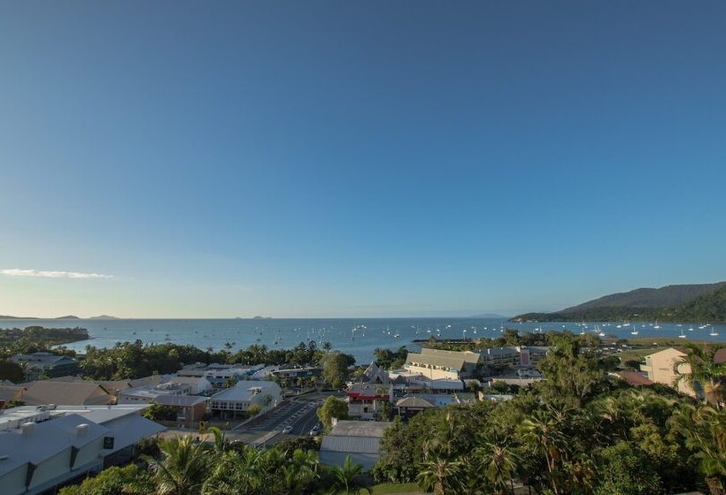 Апартаменты 3 Спальни Вид на Море, At Water's Edge Resort